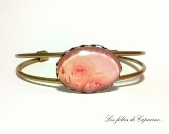 Cabochon bouquet of roses • Bangle •.
