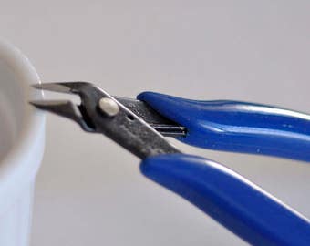Abrazadera de alta precisión de corte para la fabricación de la joyería