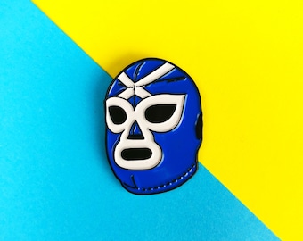 ESCOCIA LIBRE! Scottish Luchador Enamel Pin - Lucha Libre, Wrestling mask badge, Mexican wrestler pin and sticker