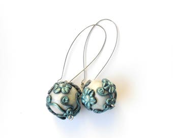 Flower earrings, Beaded earrings, Polymer clay earrings, Handmade earrings