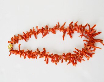 anniversary giftlovely red coral necklace with long branches