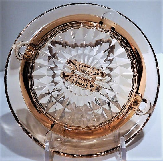 Pink Depression Glass / Ashtray / Smoking / Tobacciana