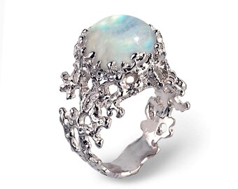 CORAL Rainbow Moonstone Ring, Silver Moonstone Ring, large Moonstone Ring, Unique Silver Ring, Statement Ring, Moonstone Jewelry