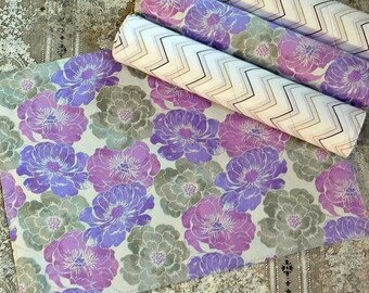 Purple and Grey Table Mats - Quilted Placemats - Floral Placemats - Kitchen Decor - Home Decor - Table Decor - Fabric Placemats