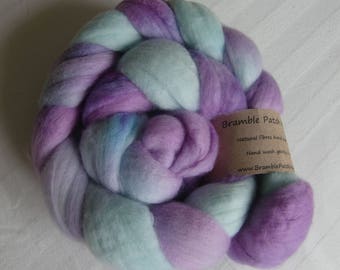 Hand Dyed Merino Combed Top for Spinning and Felting 100g