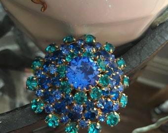 Sparkly Rhinestone Brooch