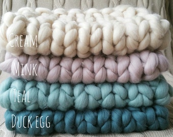 Blanket Set Photo Prop Chunky Bump Basket Stuffer