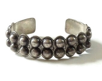 Old Native American Fred Harvey Era Silver Thunderbird Cuff Bracelet Hallmarked Sterling