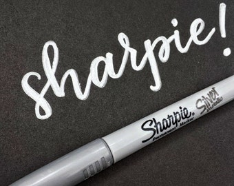 Sharpie METALLIC SILVER fine point marker | Sharpie permanent silver marker for art projects & crafting | opaque, quick dry, non-toxic