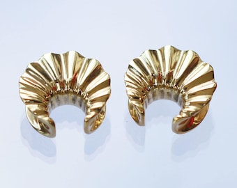 Sea Shell Brass ear saddle