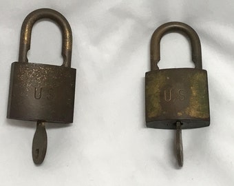 Set of vintage brass American US locks with keys