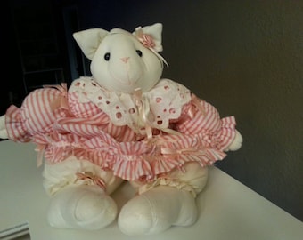 Vintage Shabby Chic Cloth Cat