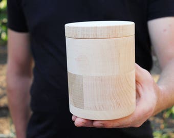 120 mm x 95 mm round unfinished wooden box - with cover - natural, eco friendly - 95 mm diameter - B1.106