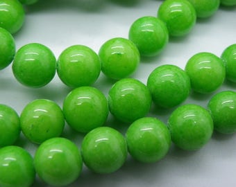 47-48 jade 8 mm grass green radiant