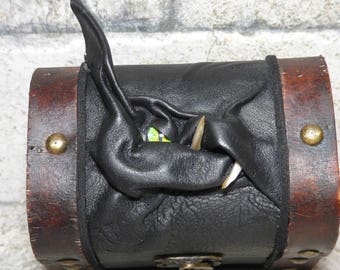 Dragon Mimic Trinket Storage Stash Dice Box Dungeons And Dragons Magic The Gathering Desk Organizer Dice RPG Black Leather 255