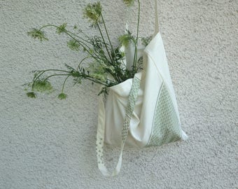 the forager bag..tote,market bag,foraging bag,outing bag,cool bag,handmade gift,botanical bag,ecological bag,counscious living,gift idea