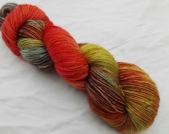 Hand dyed yarn variegated sock 4-ply 100% superwash BFL