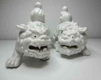 White Porcelain Foo Dogs - Otagiri Japan - OMC - Otagiri Mercantile Company