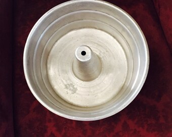 Angel Food Baking Cake Pan Vintage Re-Kul