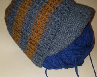 Striped winter hat w/ brim