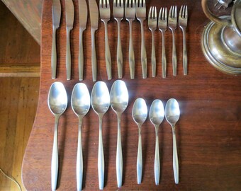 Dansk IHQ Finland Stainless Steel Flatware Variation V 27 Pieces Jens Quistgaard Design Danish Modern