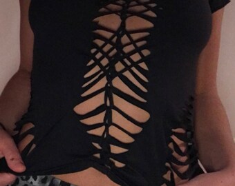 size small/medium black front weave crop top
