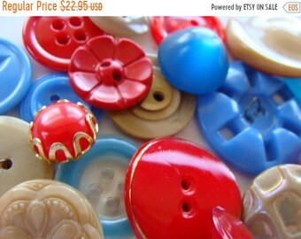 ONSALE 2 Dozen Antique and Vintage Fancy Glass Buttons Lot 190