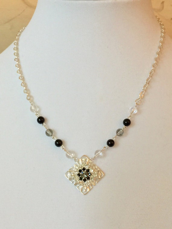 Crystal Filigree Tile Necklace - Black & White