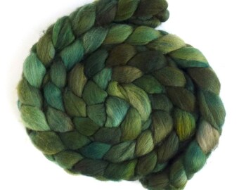 Hand Spinning Roving, Organic Polwarth - Hand Dyed, Fiesta Green