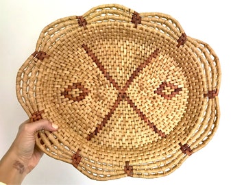 Boho Decorative Woven Basket - Flat coiled basket, natural woven basket, vintage boho basket, flat southwestern basket, boho wall hanging