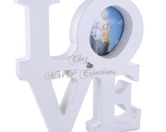 Wooden picture frame, LOVE (20x18x3cm) white