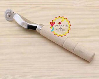 1 x pattern for sewing tracing wheel