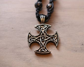 Mens Celtic cross hemp necklace