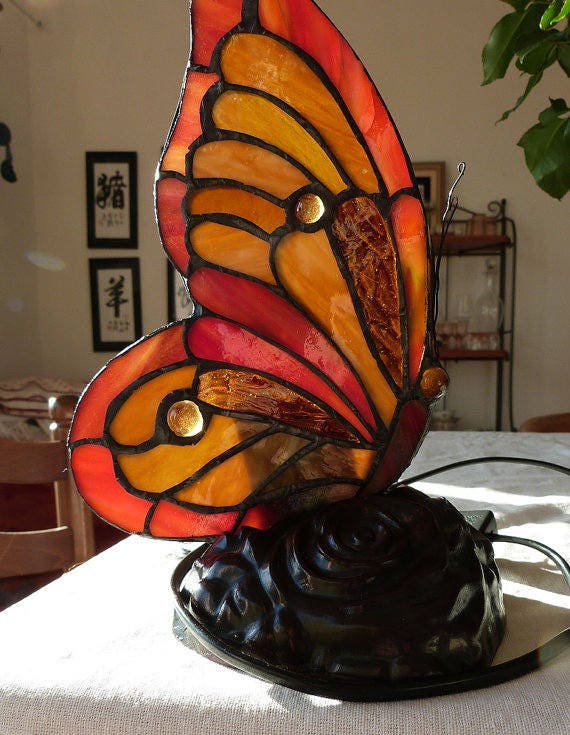 Items similar to Stunning Stained Glass Tiffany Style ...
