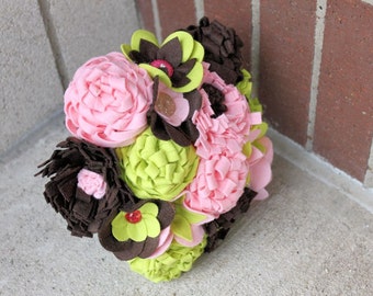15 Stem "Felt So Pretty Bouquet" Felt Flower Bouquet