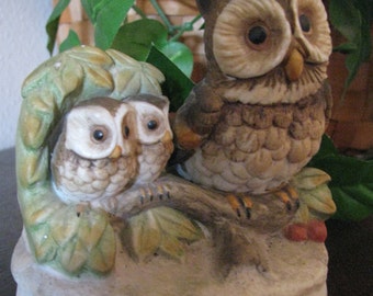 Owl figurine, adorable cute collectable, mama with her two babies