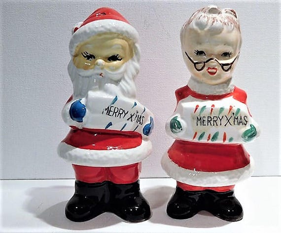 Christmas Salt Pepper Shakers / Santa Claus / Mrs Claus / Mid Century