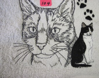 tuxedo cat paw portrait
