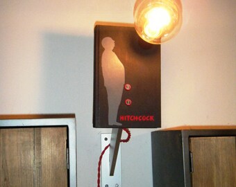 Lampe Livre Hitchcock, déco cinéma atypique
