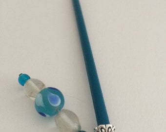 Hair Wand Stick Shawl Pin beaded blue
