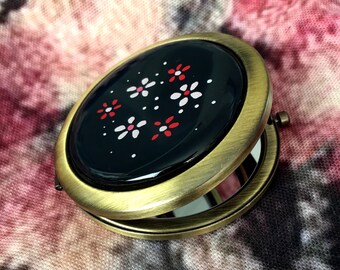 Mary Poppins Compact Mirror - US Shipping Included