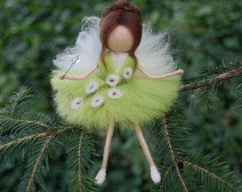 Little Wool Fairy,Sitting fairy, needle felt fairy, Waldorf fairy, Fairy miniature, Waldorf Inspired Wool Fairy, Waldorf Nursery Decor