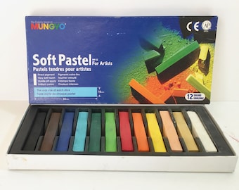 Chalk Pastels - Pastel Chalks - Mungyo Soft Pastels - Square Drawing Chalk - Destash Supplies - Vintage Art Supplies - Gift for Artist