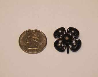 Antique Edwardian pansy mourning jewelry brooch beak