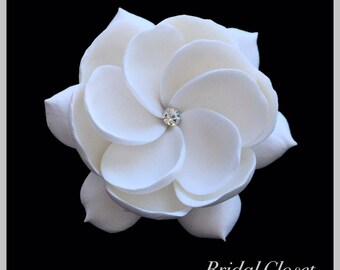 Bridal Fascinator, Bridal Hair Fascinator, Gardenia Fascinator, Wedding Headpiece, Bridal Hair Accessory, Wedding Hair Fascinator, Gardenia