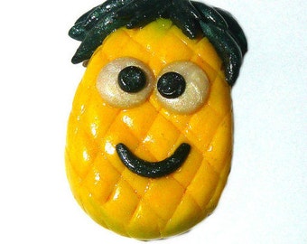 Pineapple badge, Pineapple pin, Pineapple brooch, pin, badge, brooch, kawaii pin, Kawaii, polymer clay