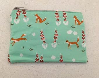 Mint foxes small zip bag.