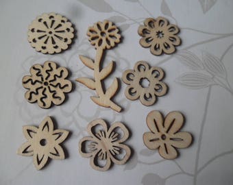 x 8 mixed wooden embellishments flower 5.7 to 3 cm