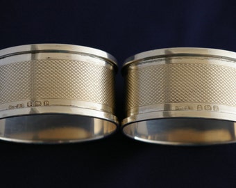 Two Engraved Silver Oval Napkin rings 1914 Birmingham uk