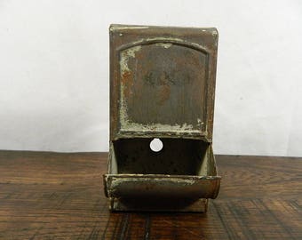 Vintage 1940's Metal Match Box Holder, Primitive Kitchen, Match Holder, Vintage Kitchen, Farmhouse Kitchen, All Original, Neat Piece!